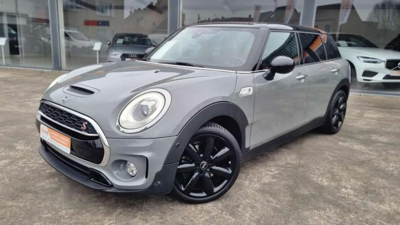 Photo 1 : Mini Cooper 2018 Petrol