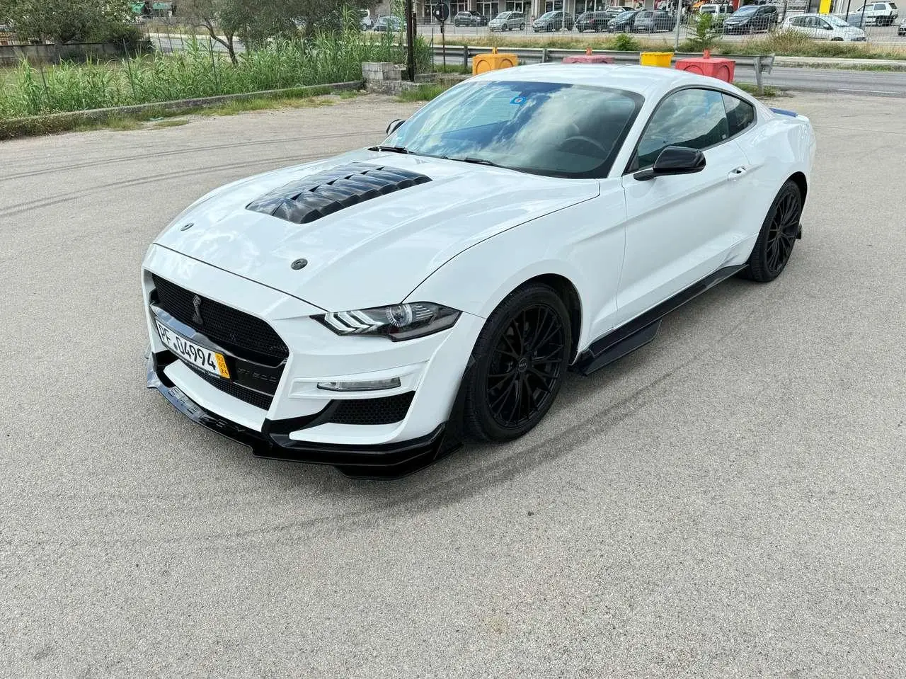 Photo 1 : Ford Mustang 2019 Essence