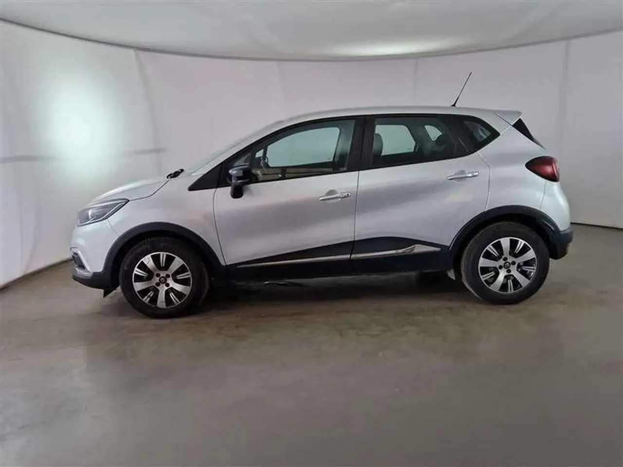 Photo 1 : Renault Captur 2019 Diesel