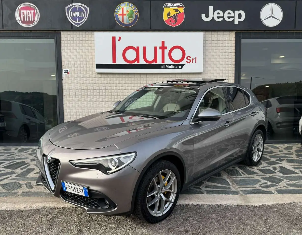 Photo 1 : Alfa Romeo Stelvio 2018 Diesel