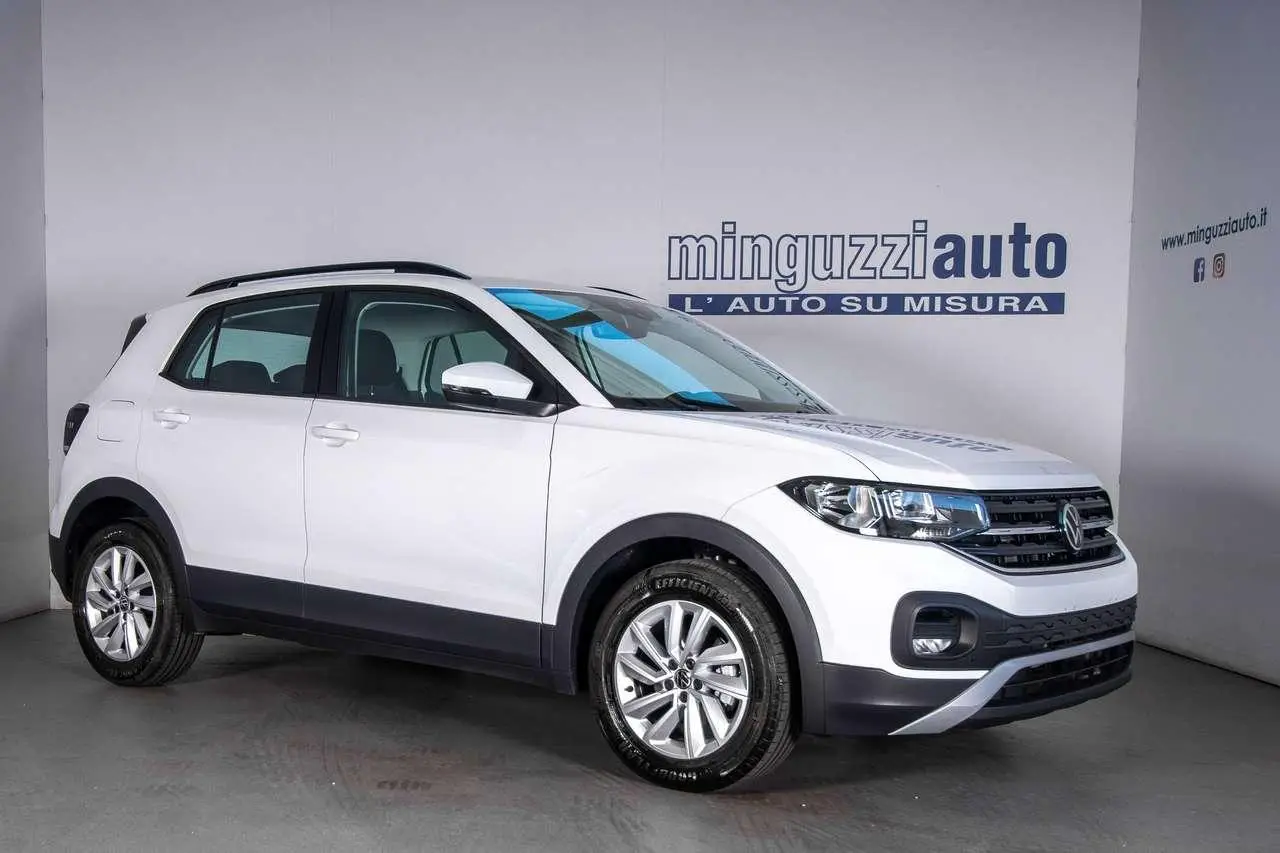 Photo 1 : Volkswagen T-cross 2023 Essence