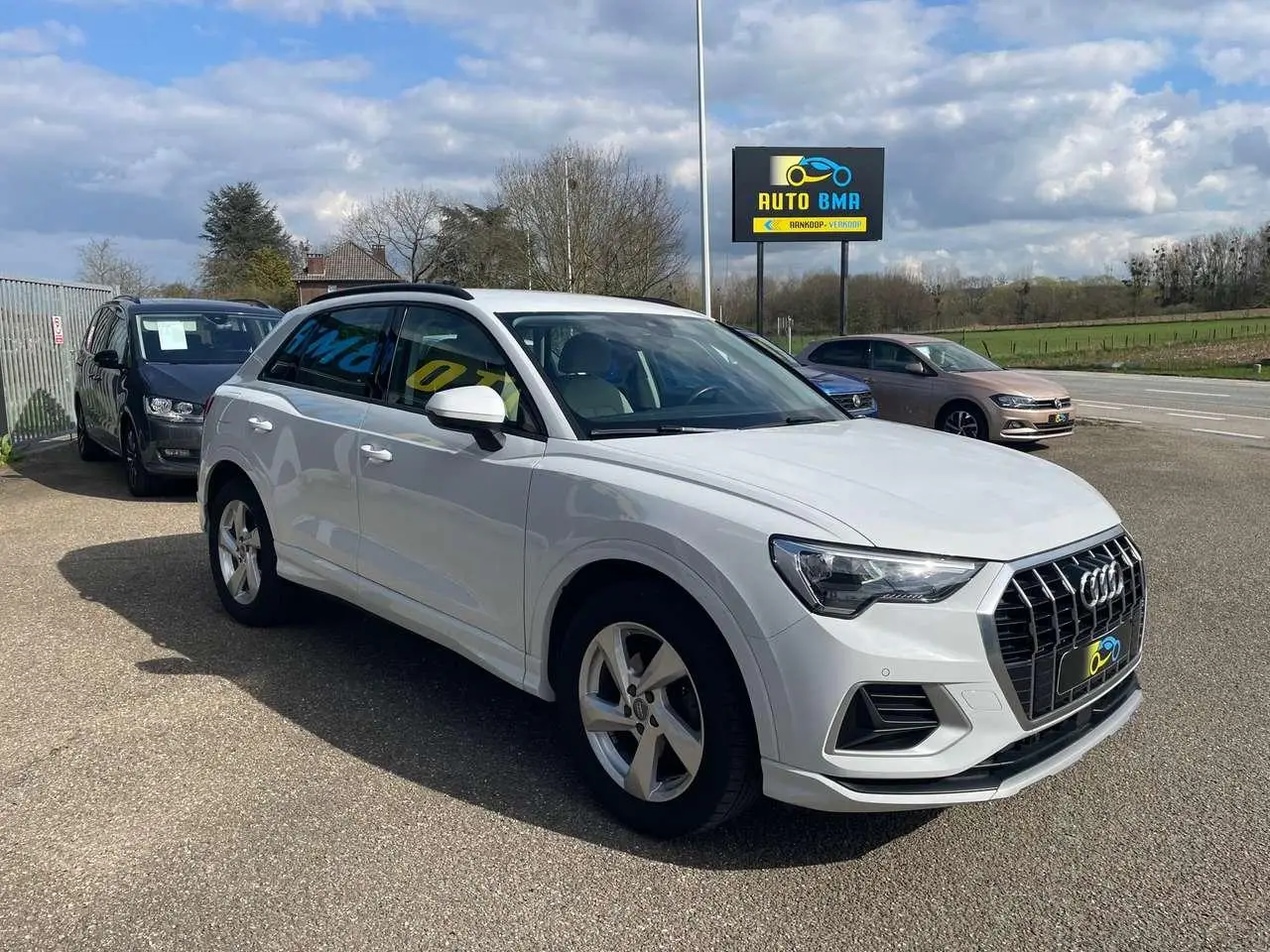 Photo 1 : Audi Q3 2019 Essence