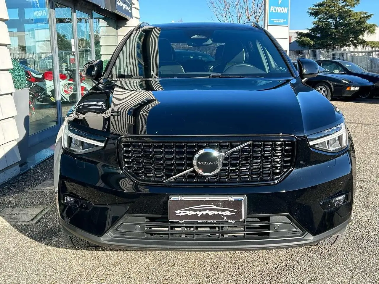 Photo 1 : Volvo Xc40 2022 Hybride