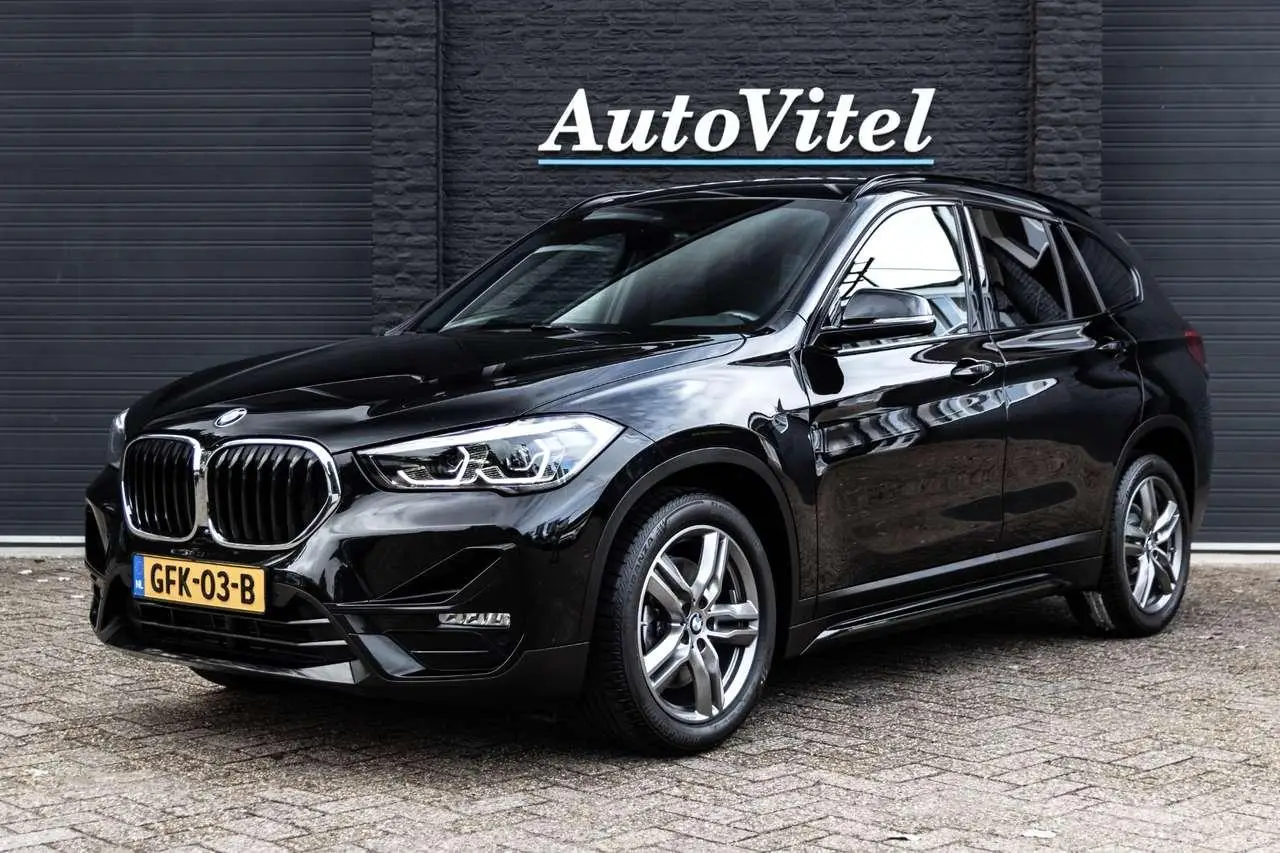 Photo 1 : Bmw X1 2021 Petrol