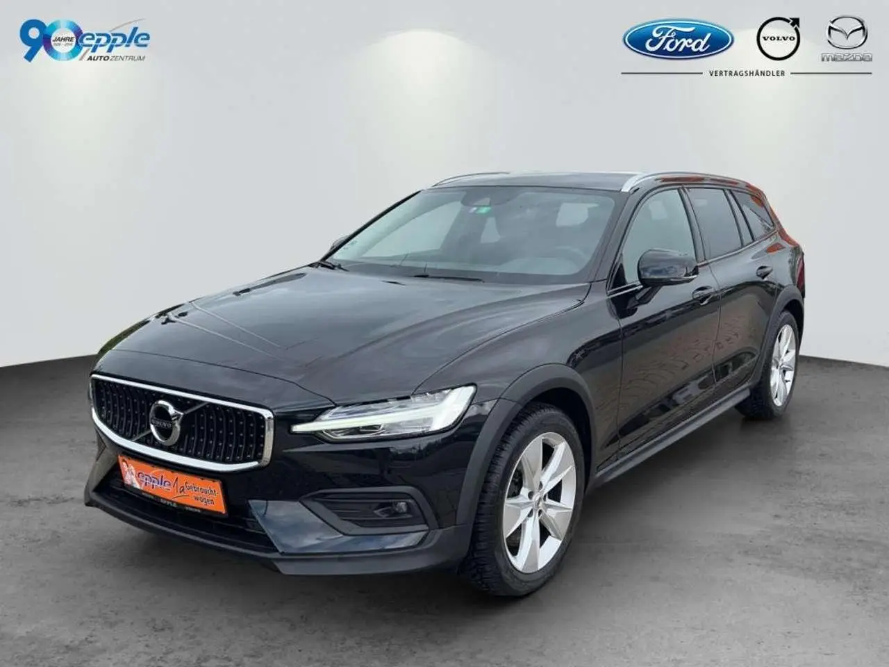 Photo 1 : Volvo V60 2021 Essence