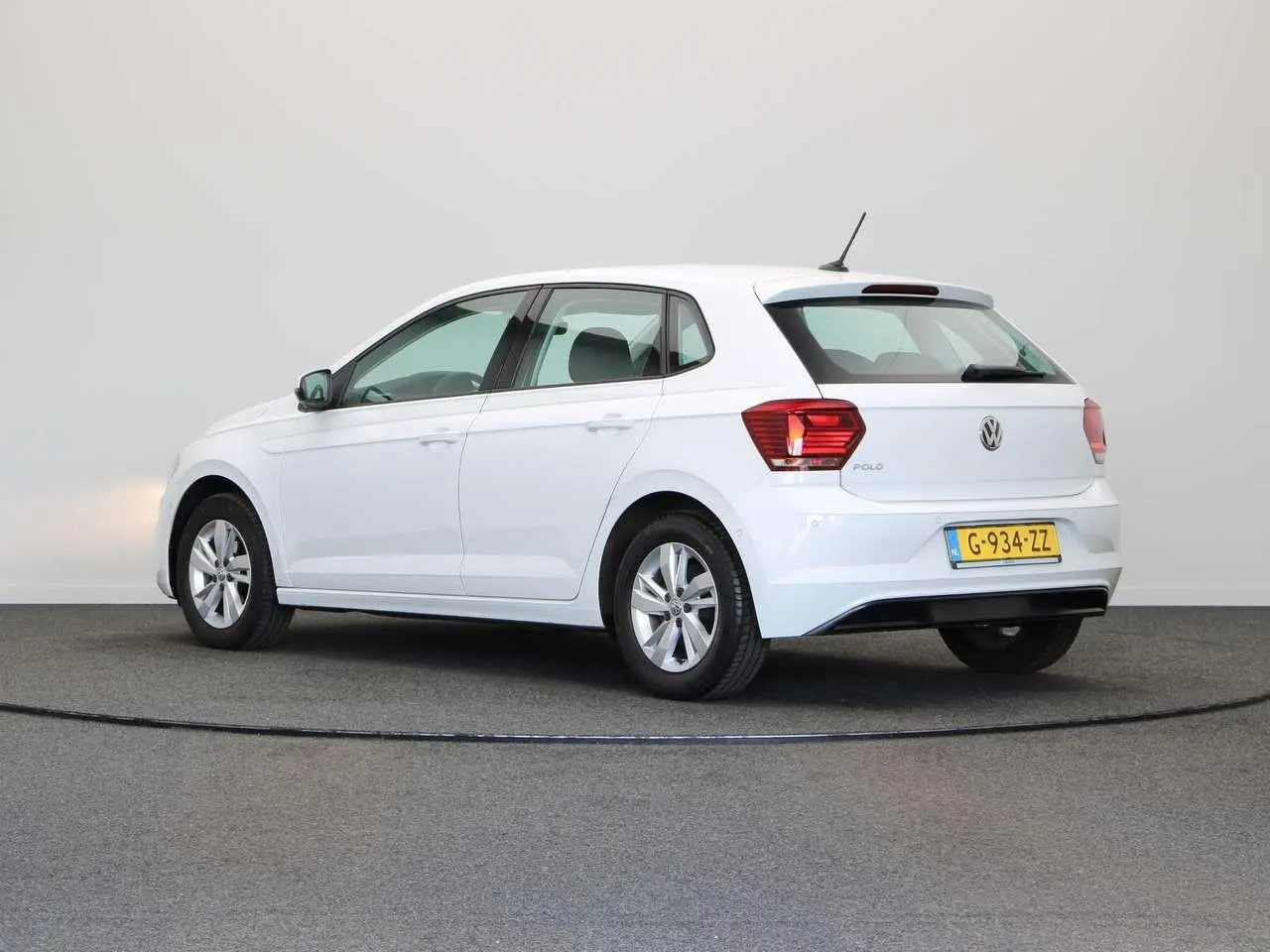 Photo 1 : Volkswagen Polo 2020 Essence