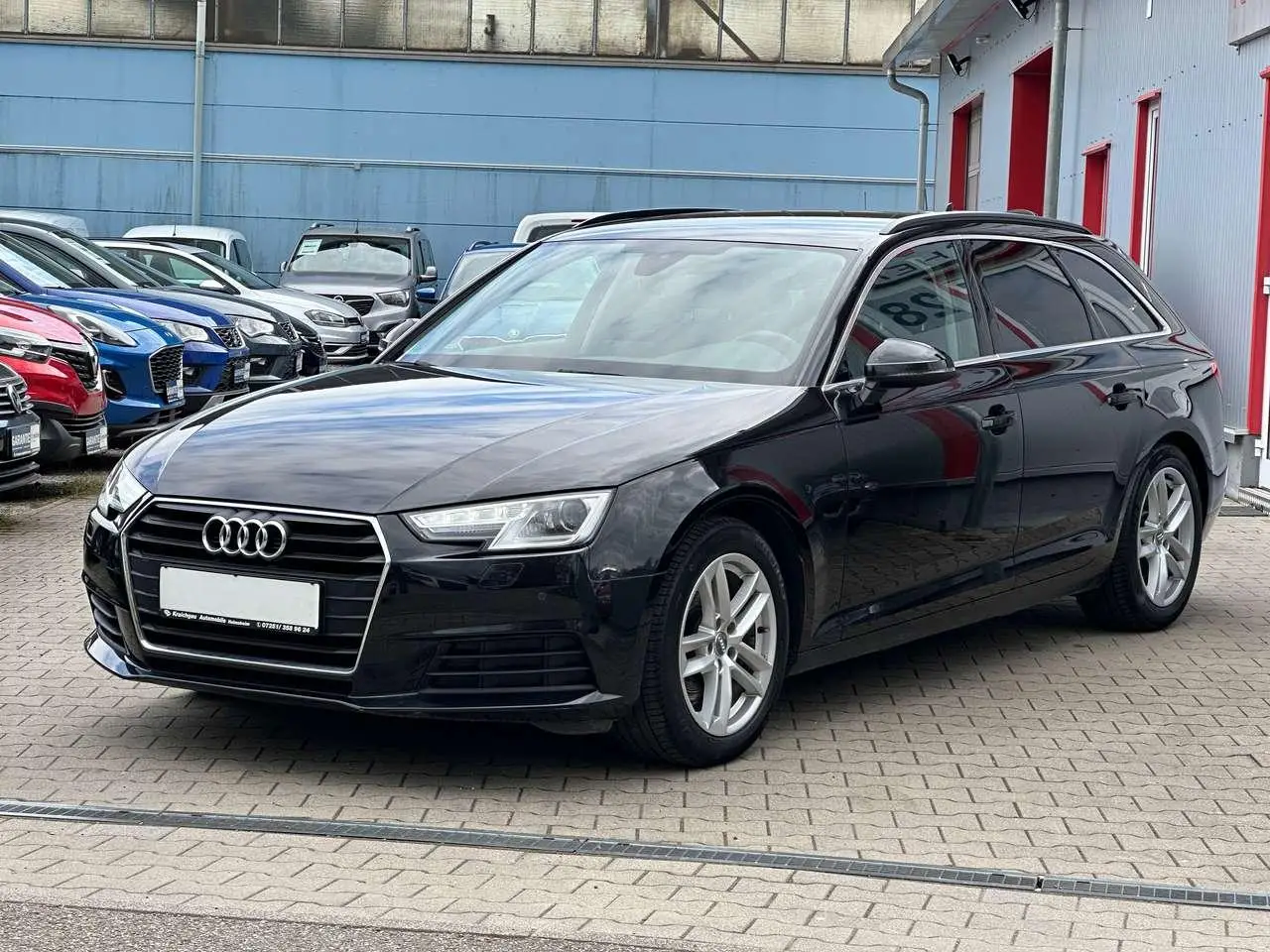 Photo 1 : Audi A4 2018 Diesel