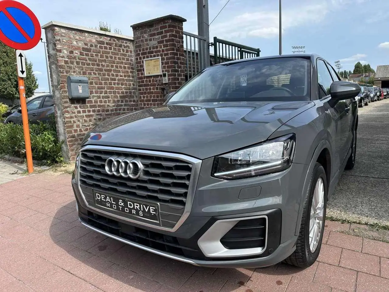 Photo 1 : Audi Q2 2017 Petrol