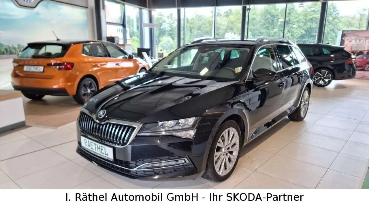 Photo 1 : Skoda Superb 2023 Diesel