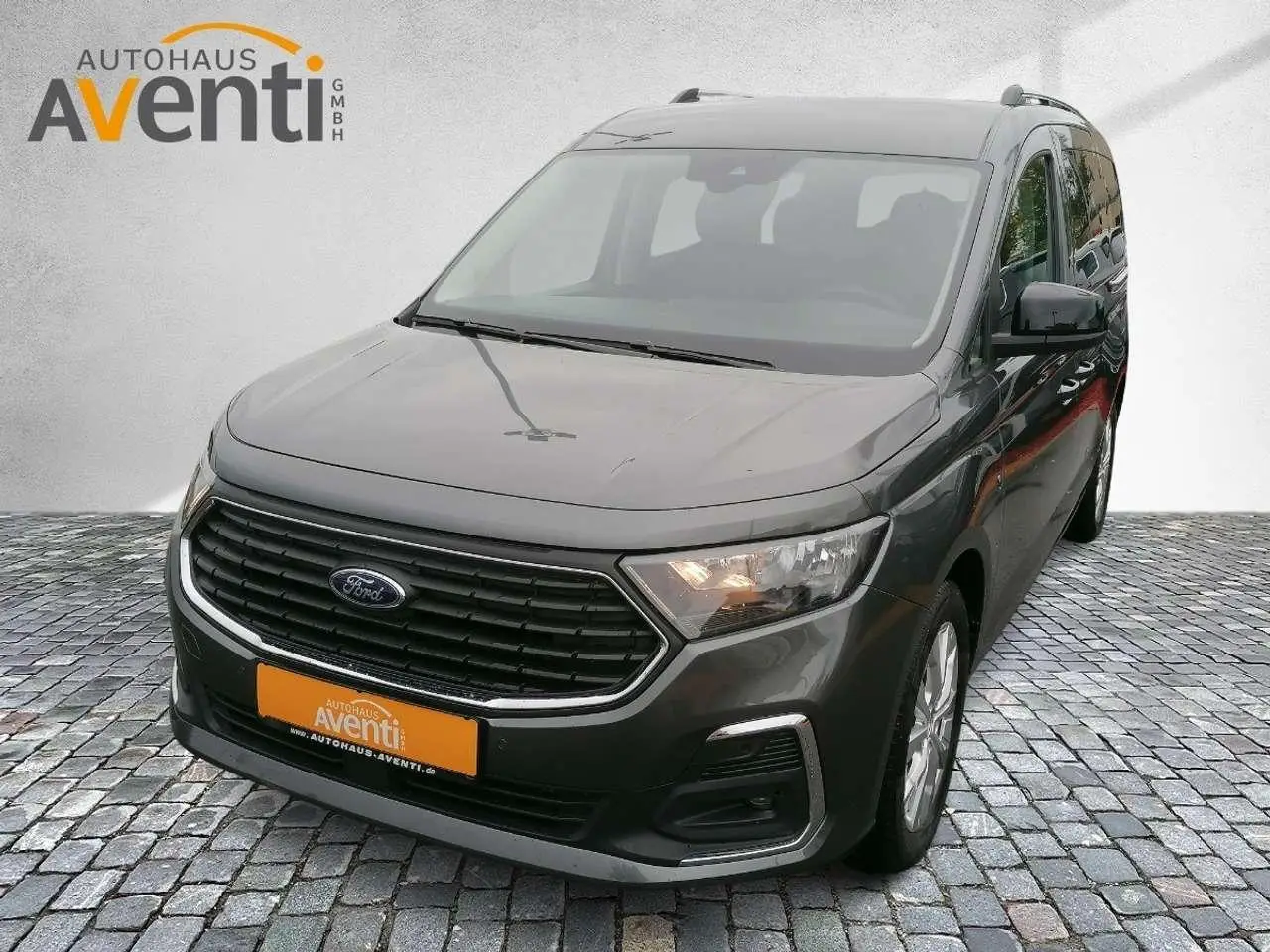 Photo 1 : Ford Tourneo 2024 Petrol