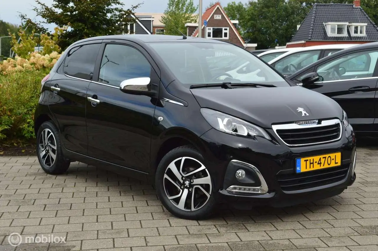 Photo 1 : Peugeot 108 2018 Petrol