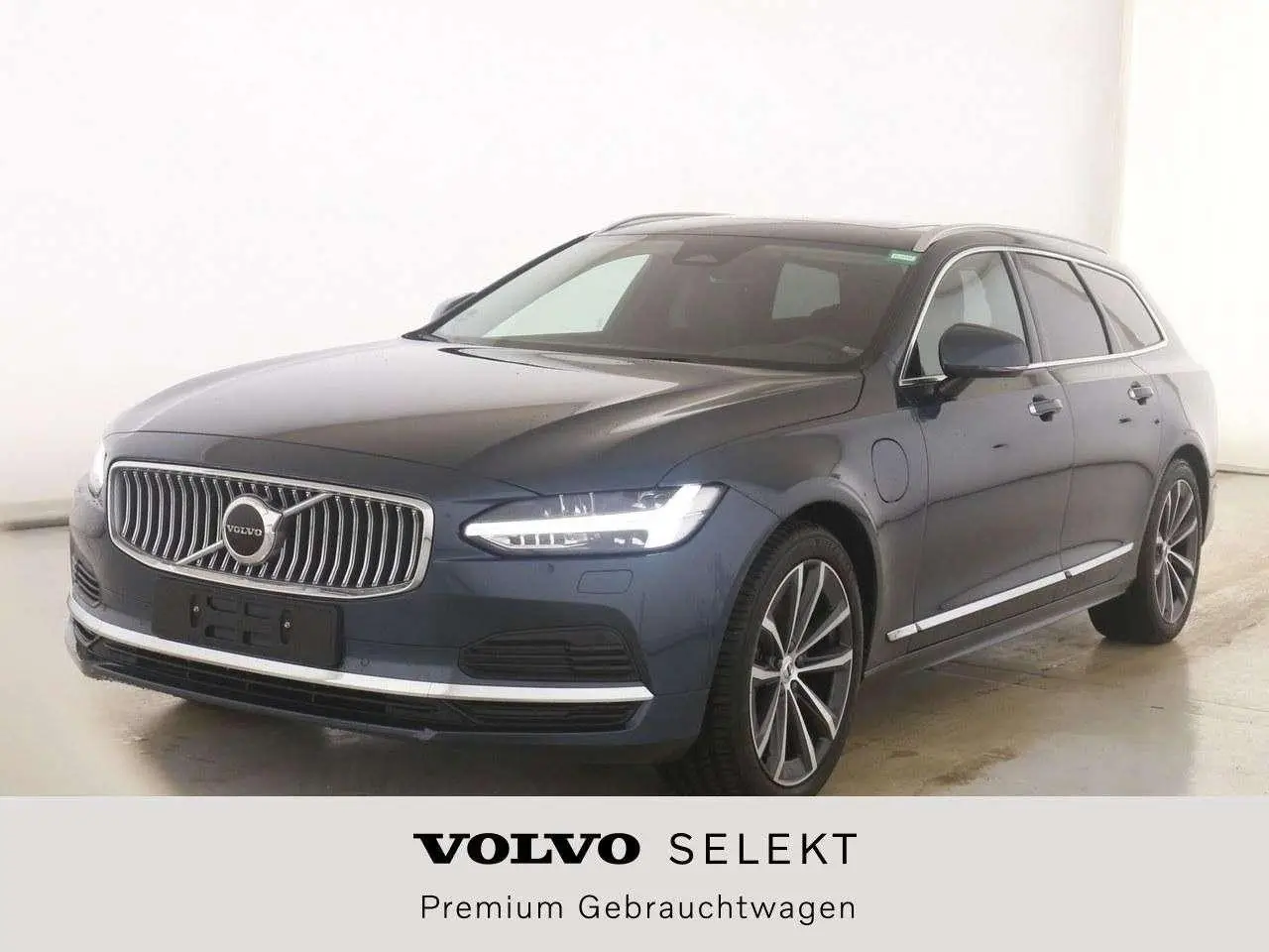 Photo 1 : Volvo V90 2022 Hybrid