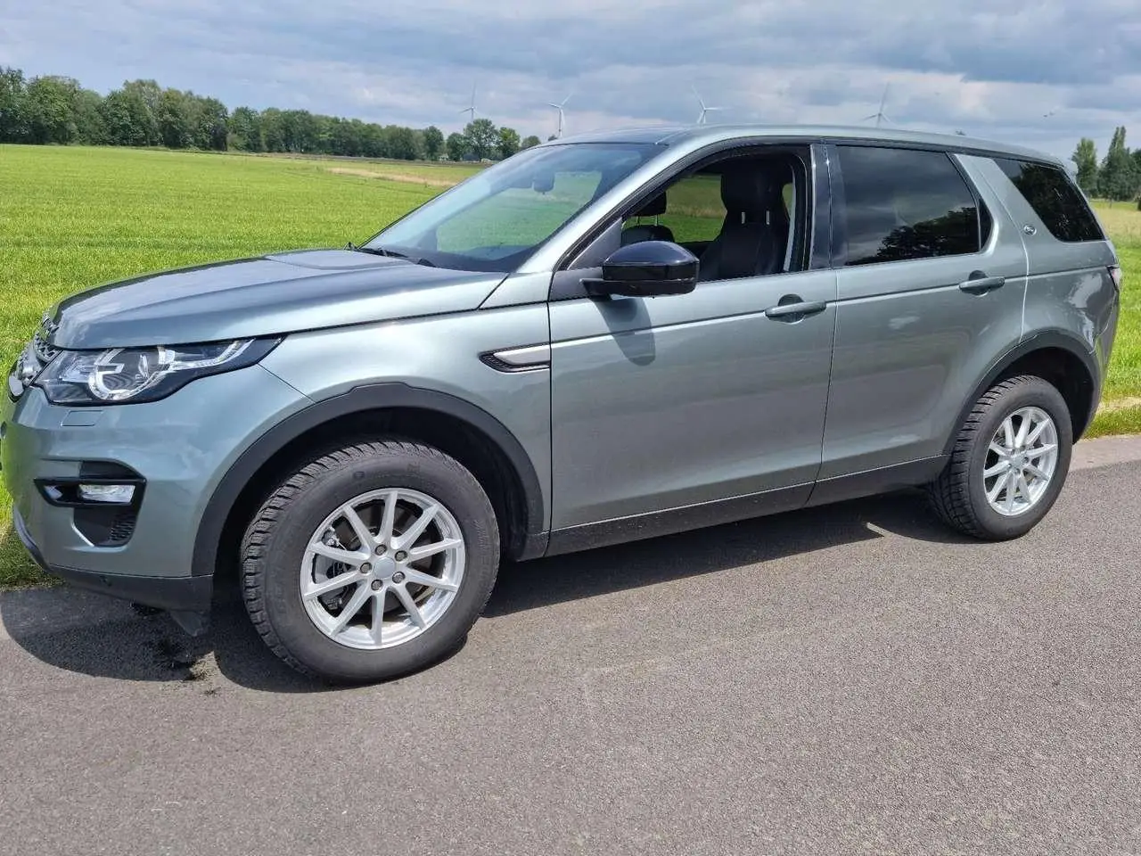 Photo 1 : Land Rover Discovery 2016 Diesel