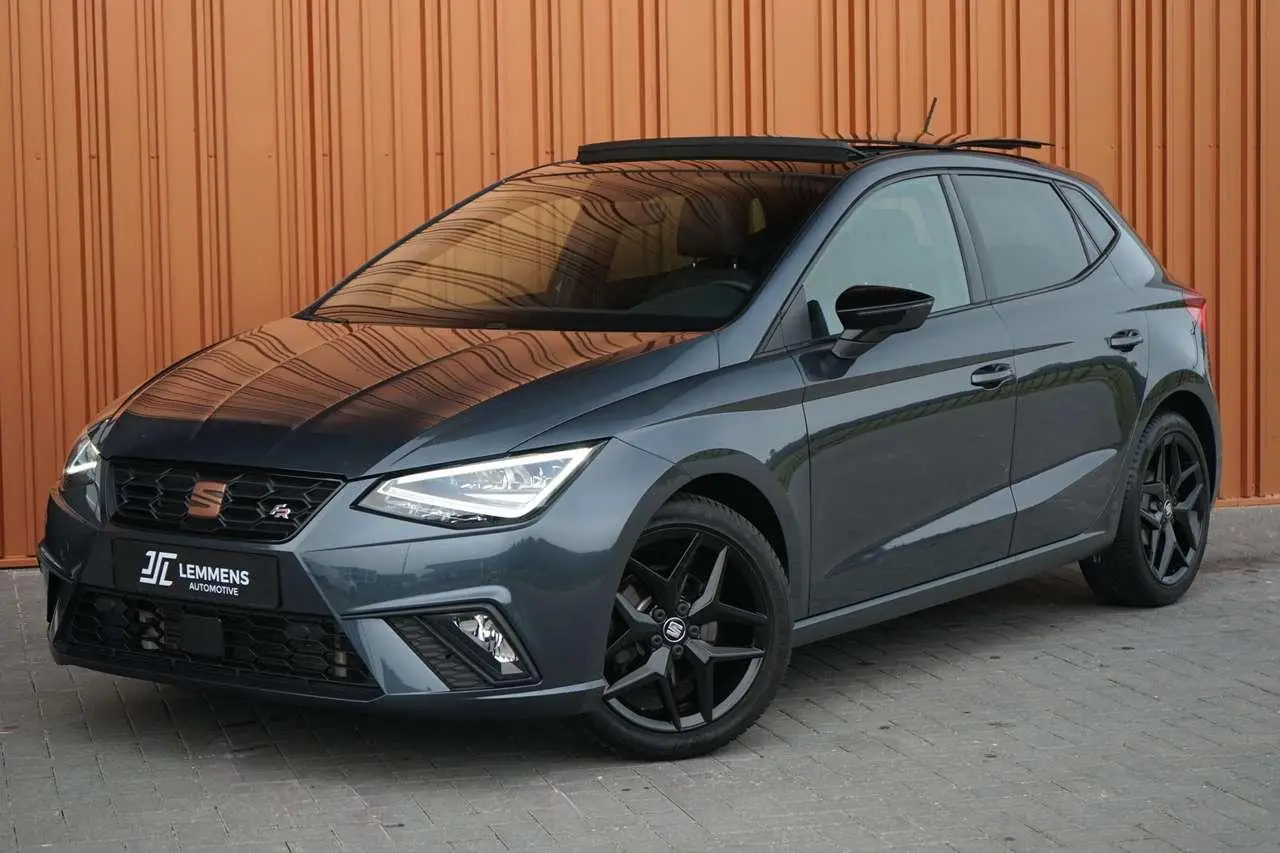 Photo 1 : Seat Ibiza 2020 Petrol