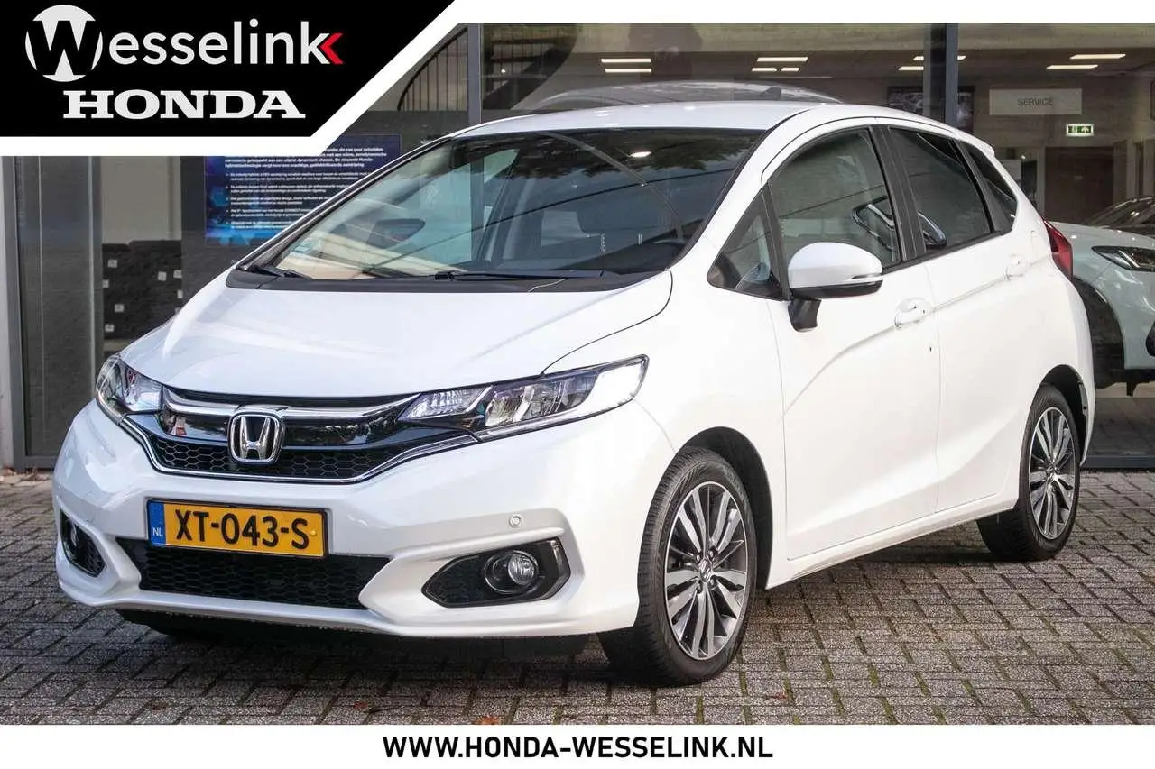 Photo 1 : Honda Jazz 2019 Petrol