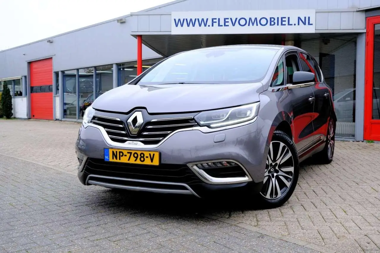 Photo 1 : Renault Espace 2017 Essence