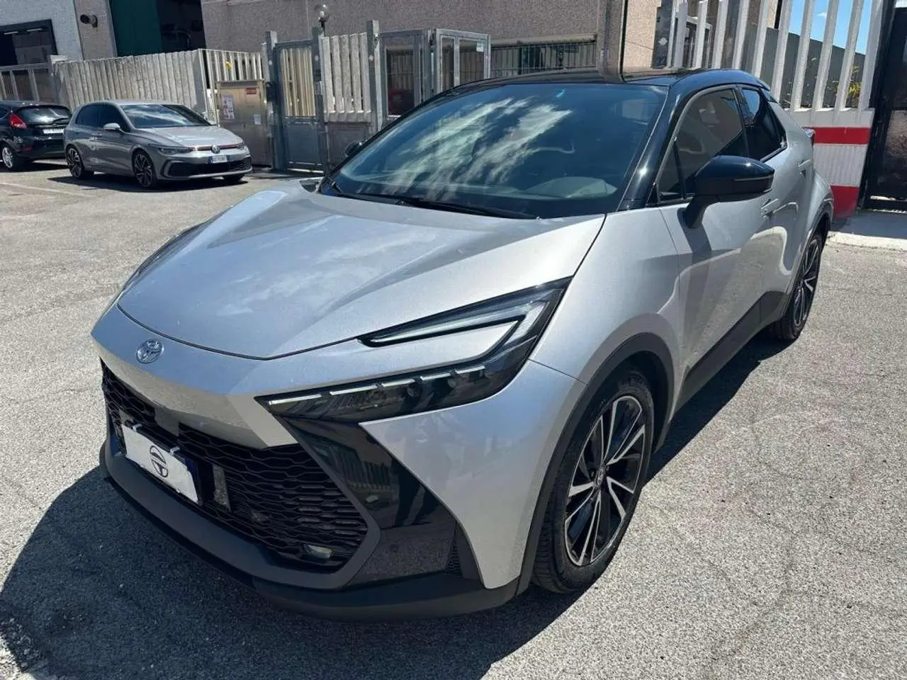 Photo 1 : Toyota C-hr 2024 Hybride