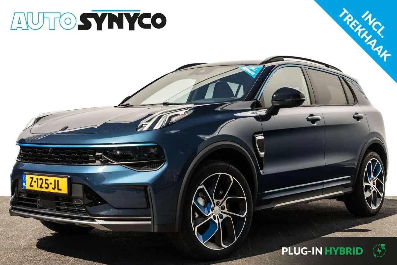 Photo 1 : Lynk & Co 01 2024 Hybrid