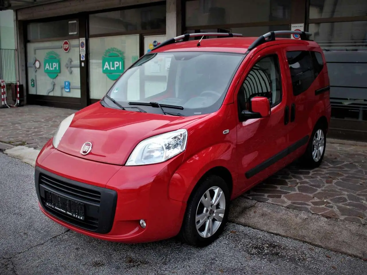 Photo 1 : Fiat Qubo 2015 Petrol