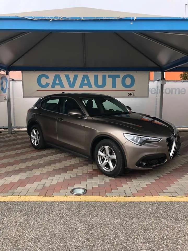 Photo 1 : Alfa Romeo Stelvio 2017 Diesel