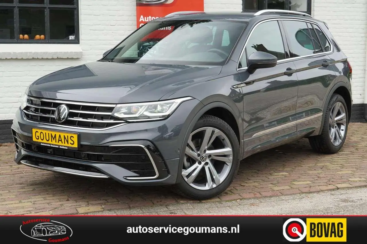 Photo 1 : Volkswagen Tiguan 2023 Petrol