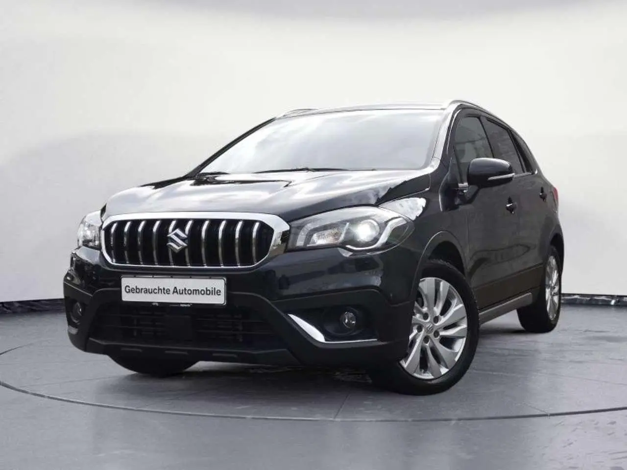 Photo 1 : Suzuki Sx4 2019 Essence