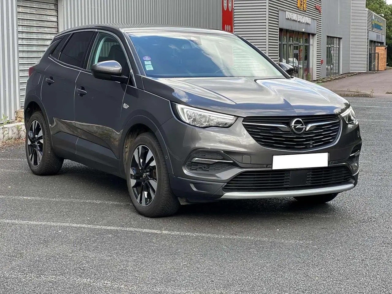 Photo 1 : Opel Grandland 2018 Petrol