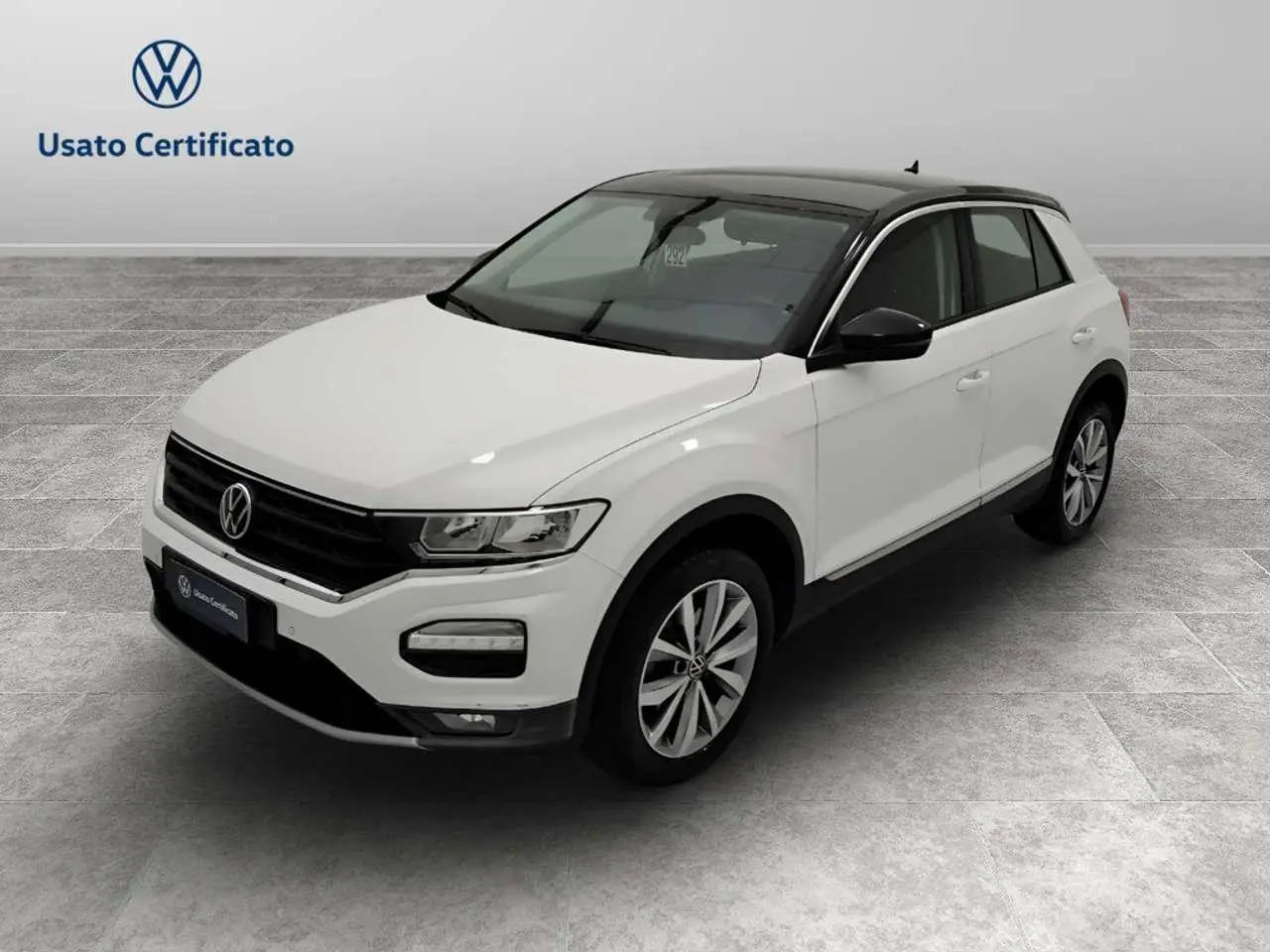 Photo 1 : Volkswagen T-roc 2021 Essence