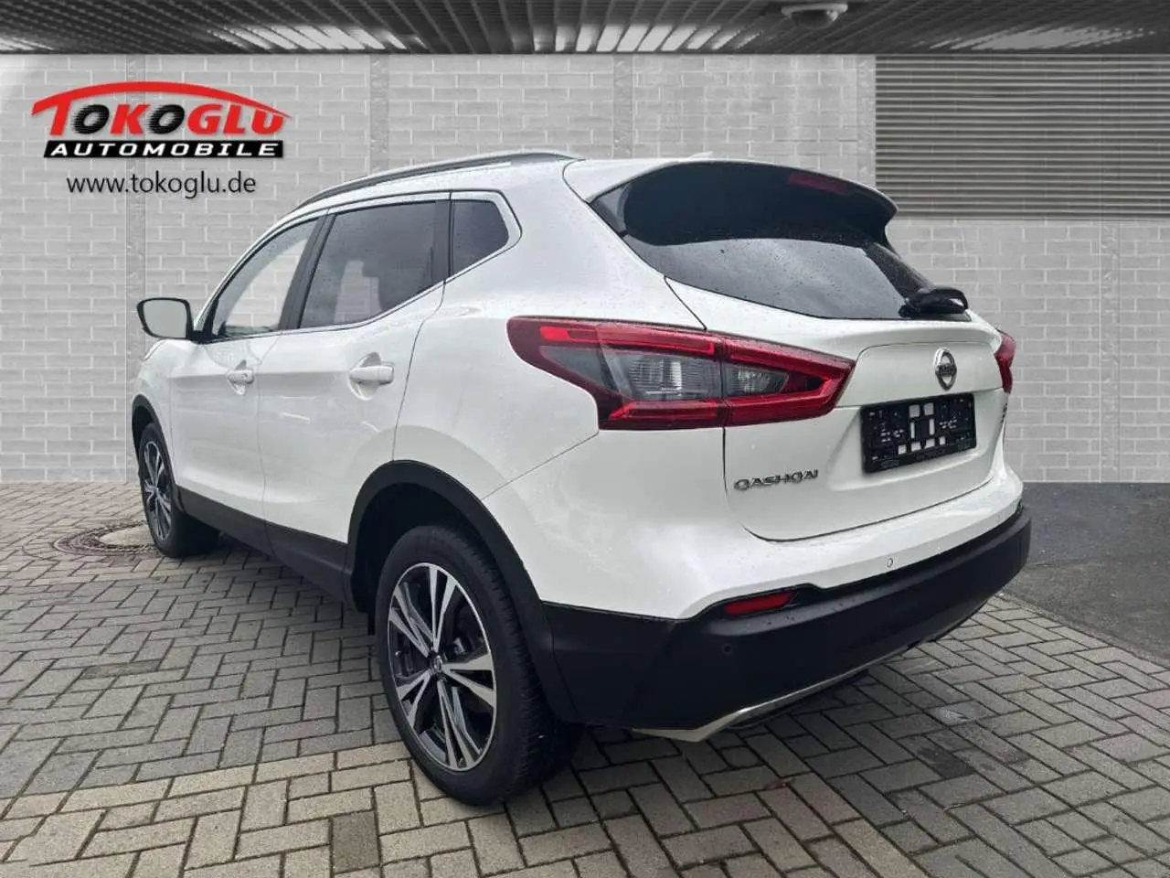 Photo 1 : Nissan Qashqai 2017 Petrol