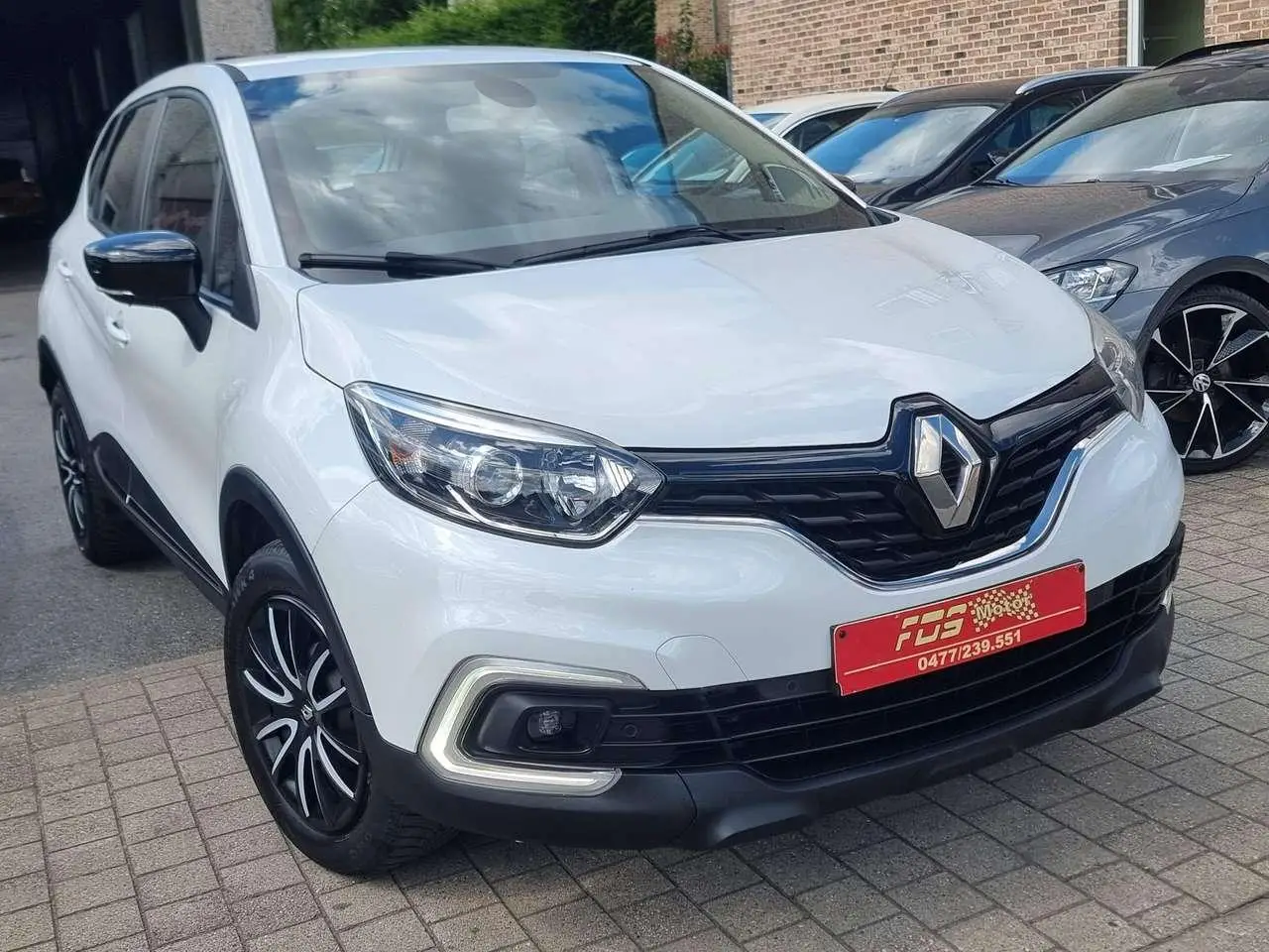 Photo 1 : Renault Captur 2019 Petrol