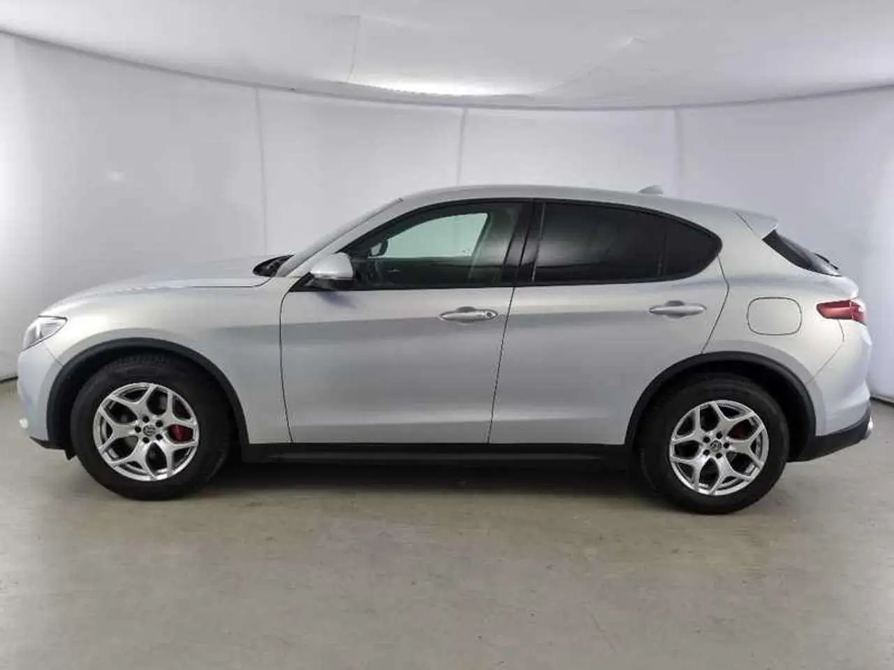 Photo 1 : Alfa Romeo Stelvio 2021 Diesel