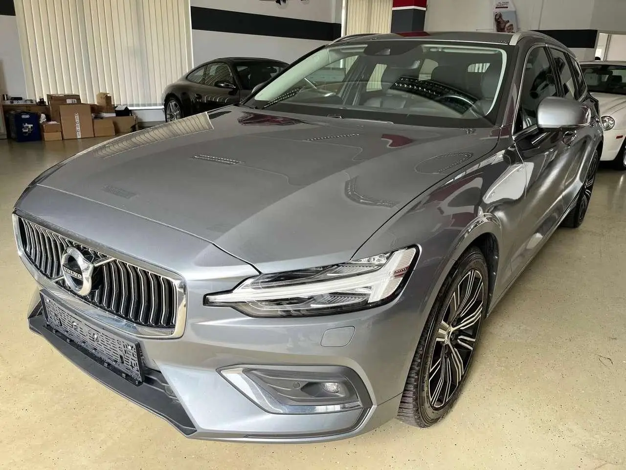 Photo 1 : Volvo V60 2021 Diesel