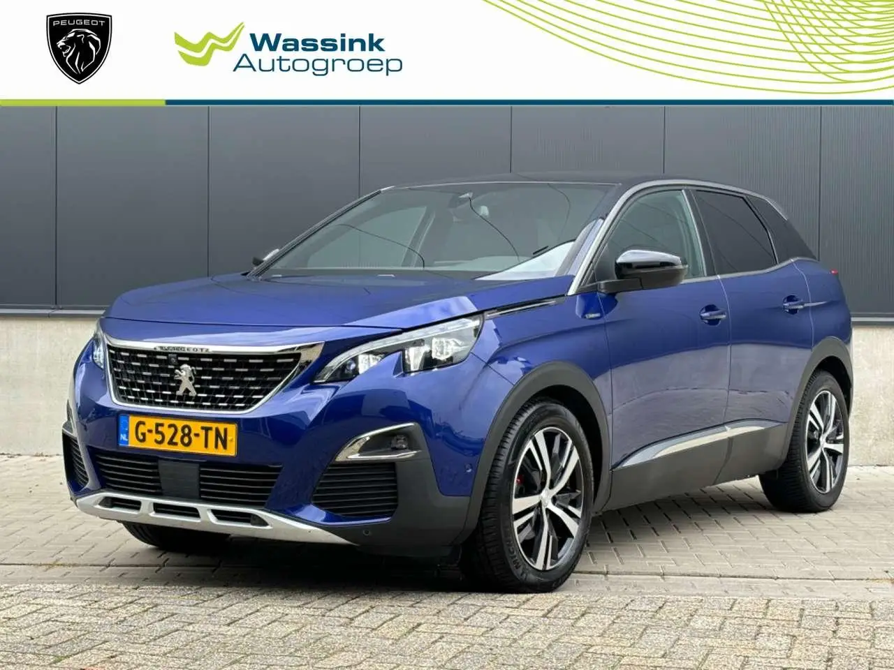 Photo 1 : Peugeot 3008 2019 Petrol