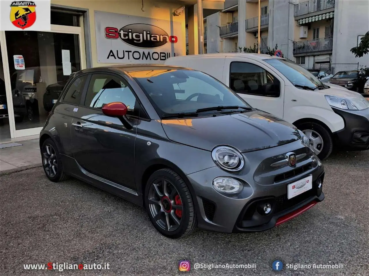 Photo 1 : Abarth 595 2022 Petrol