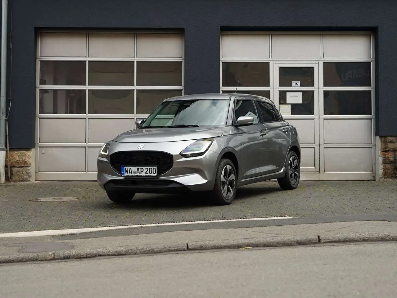 Photo 1 : Suzuki Swift 2024 Essence