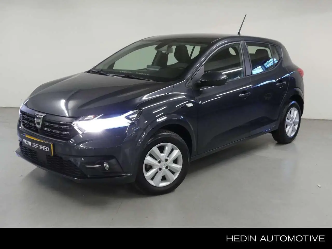 Photo 1 : Dacia Sandero 2022 Petrol