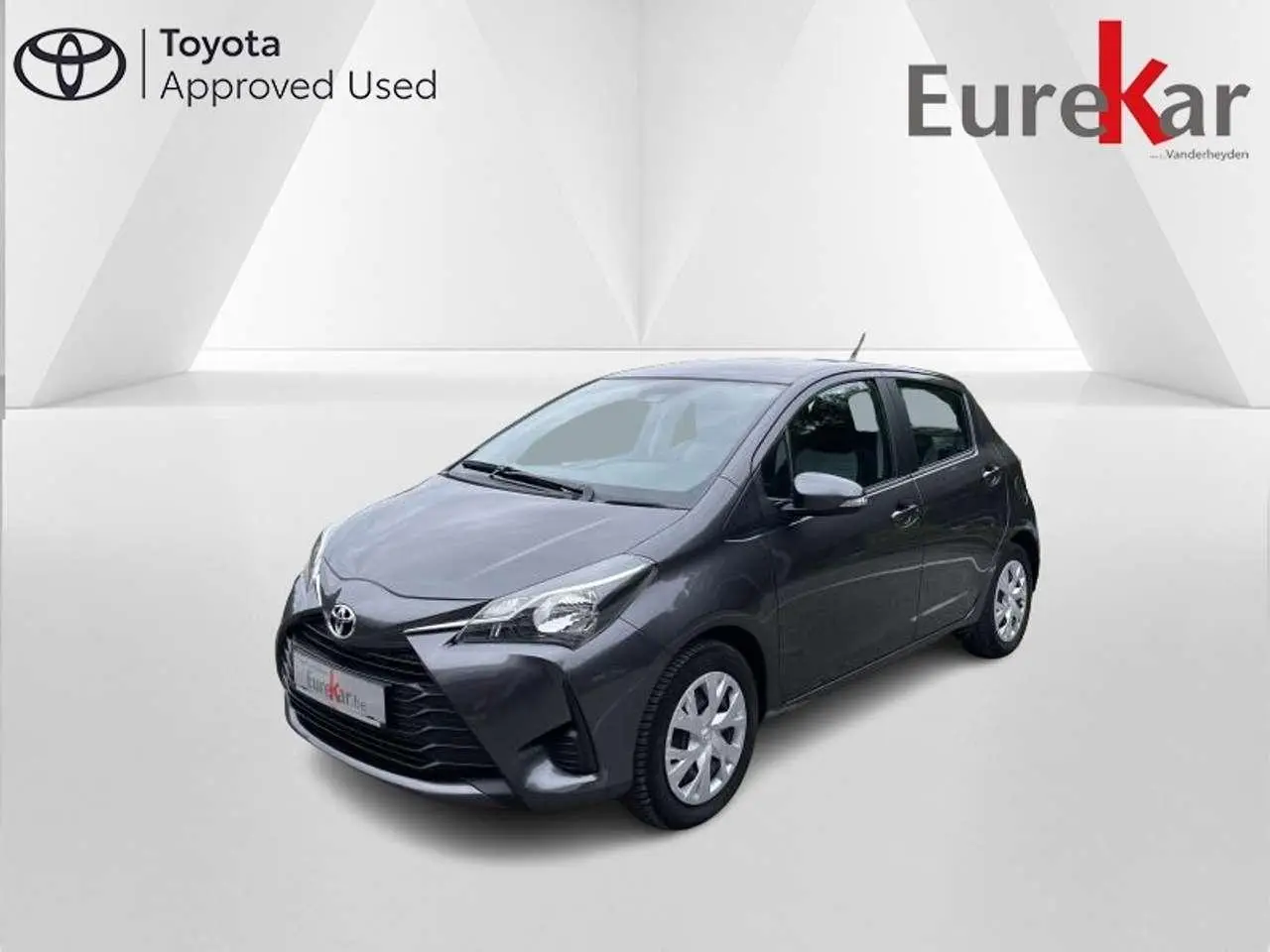 Photo 1 : Toyota Yaris 2020 Petrol