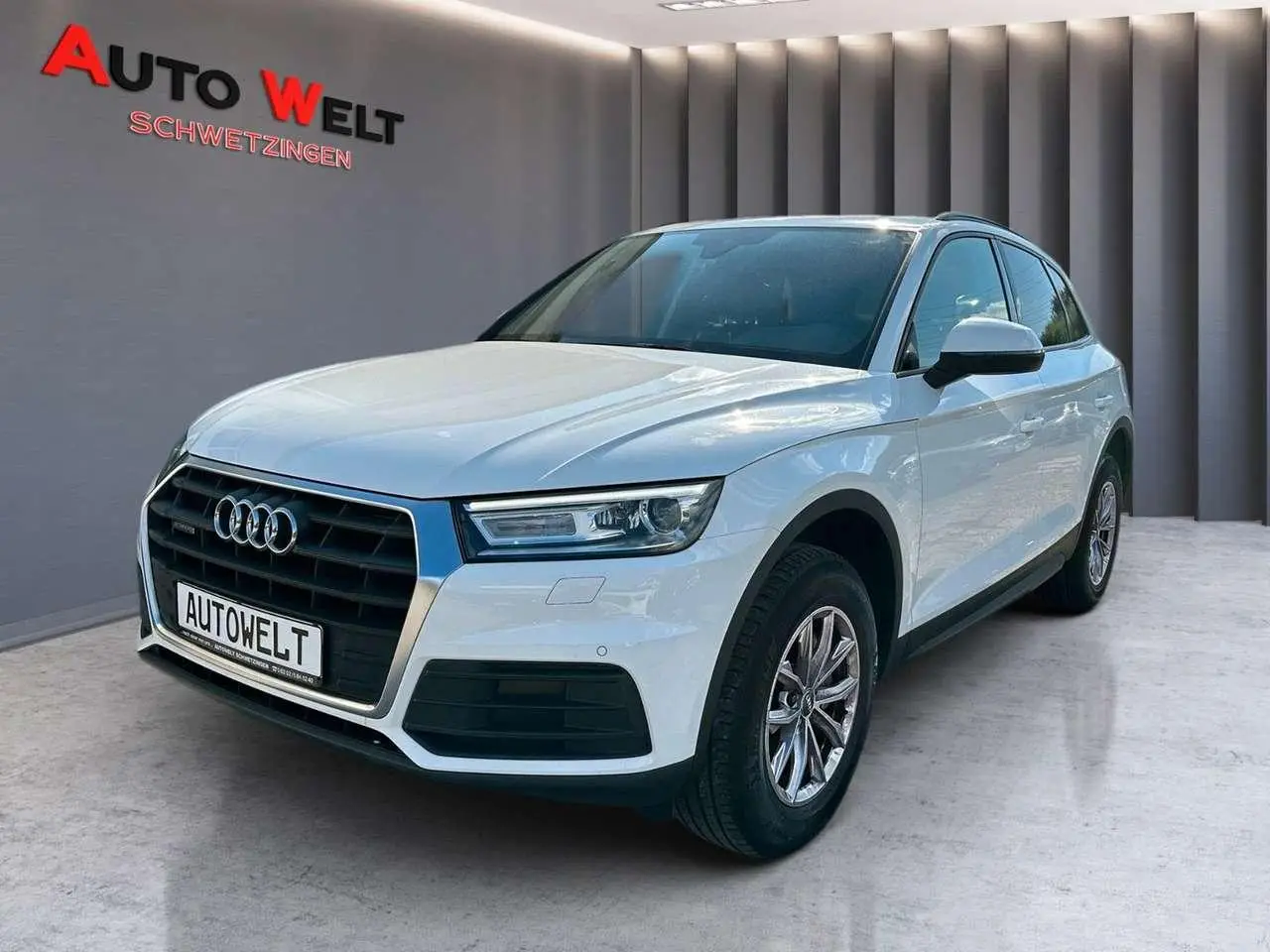 Photo 1 : Audi Q5 2019 Diesel