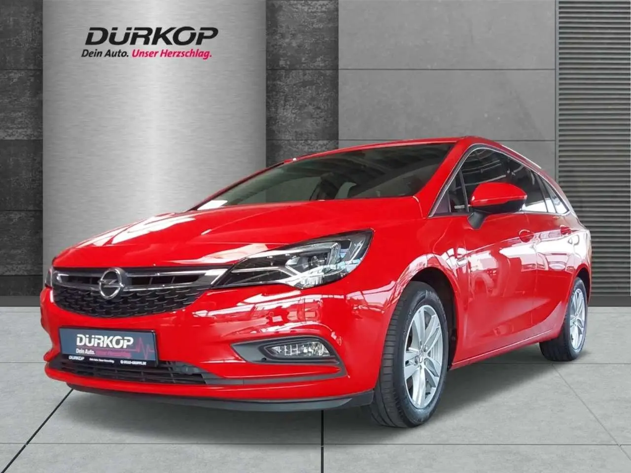 Photo 1 : Opel Astra 2017 Petrol