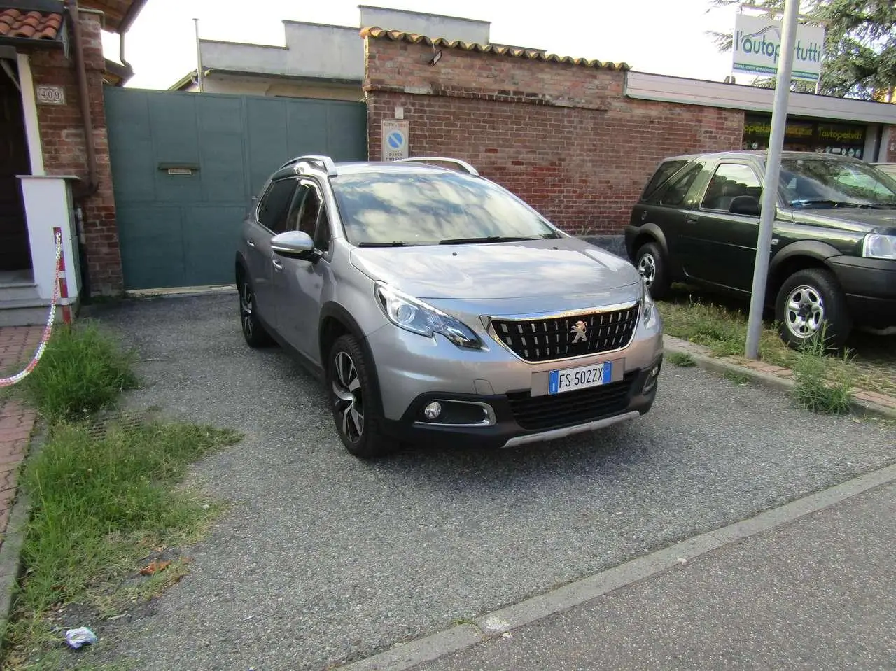 Photo 1 : Peugeot 2008 2018 Petrol