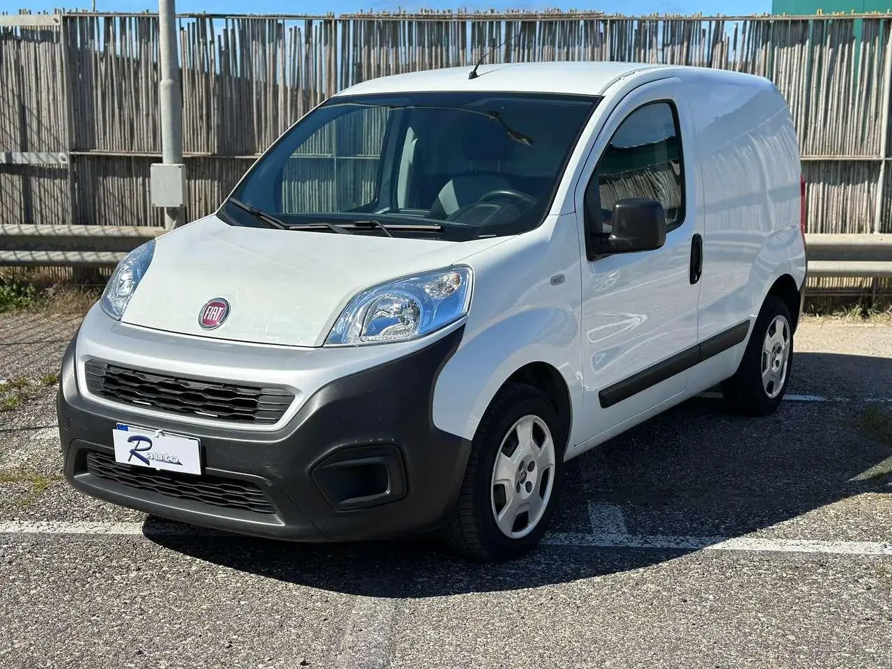 Photo 1 : Fiat Fiorino 2019 Diesel