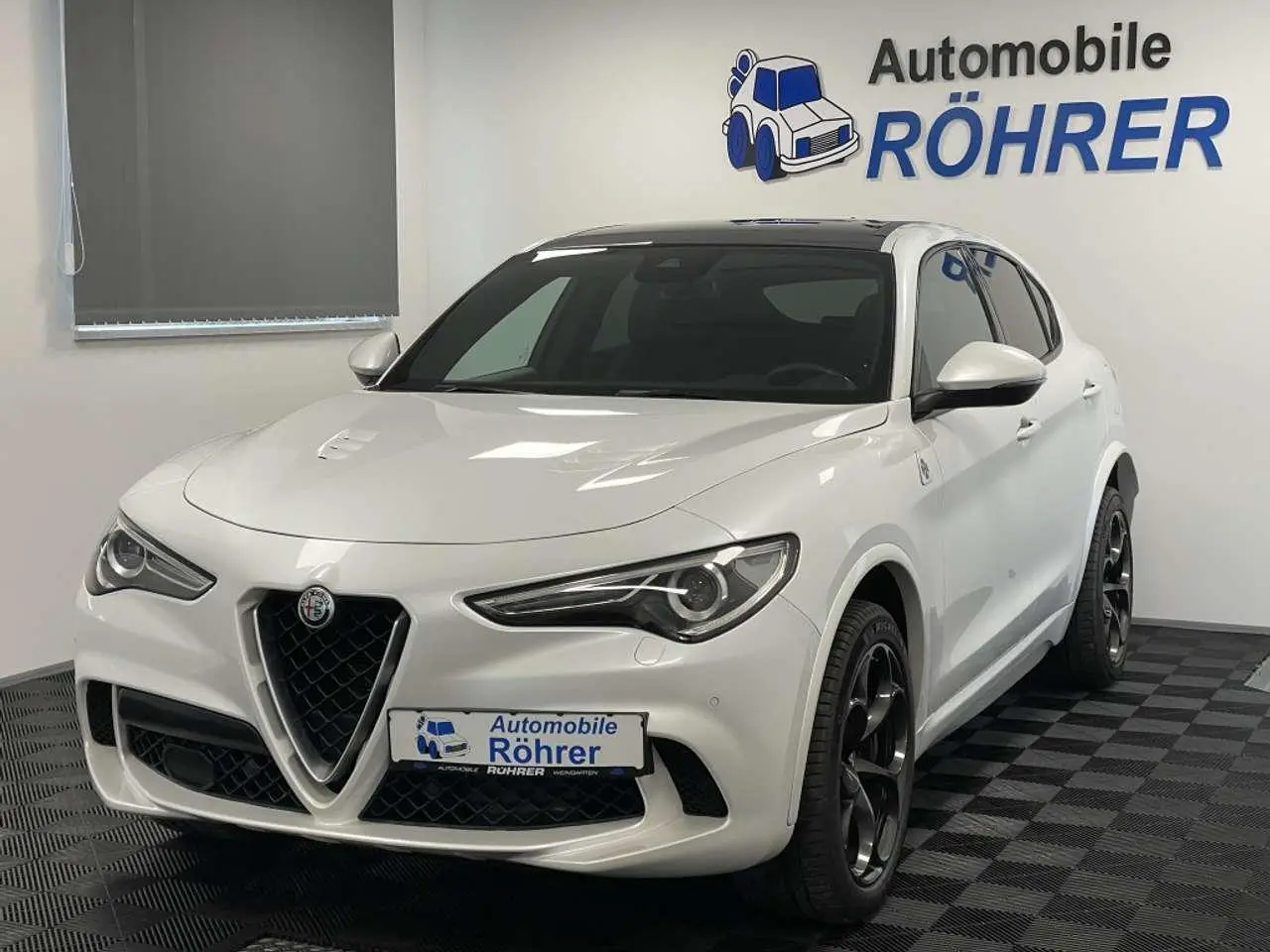 Photo 1 : Alfa Romeo Stelvio 2020 Petrol