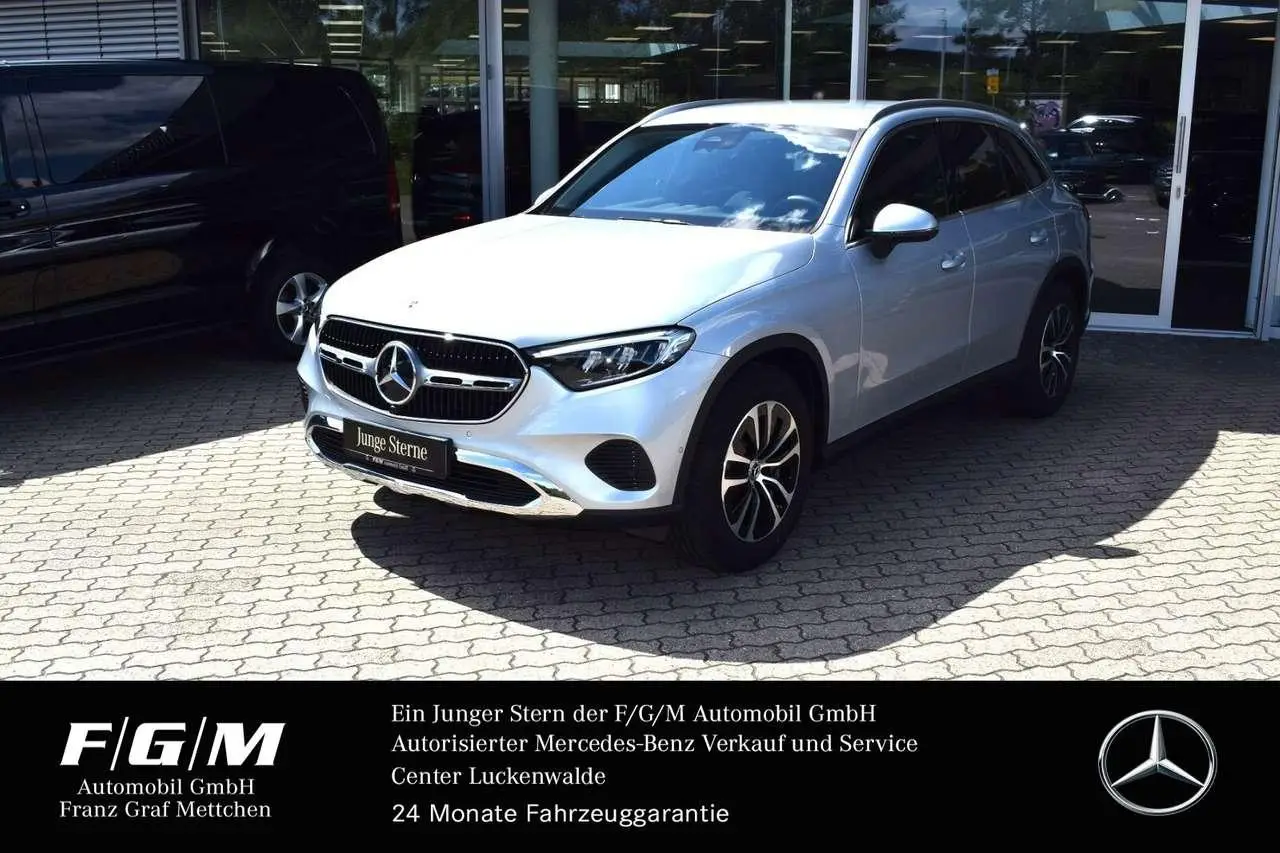 Photo 1 : Mercedes-benz Classe Glc 2023 Petrol