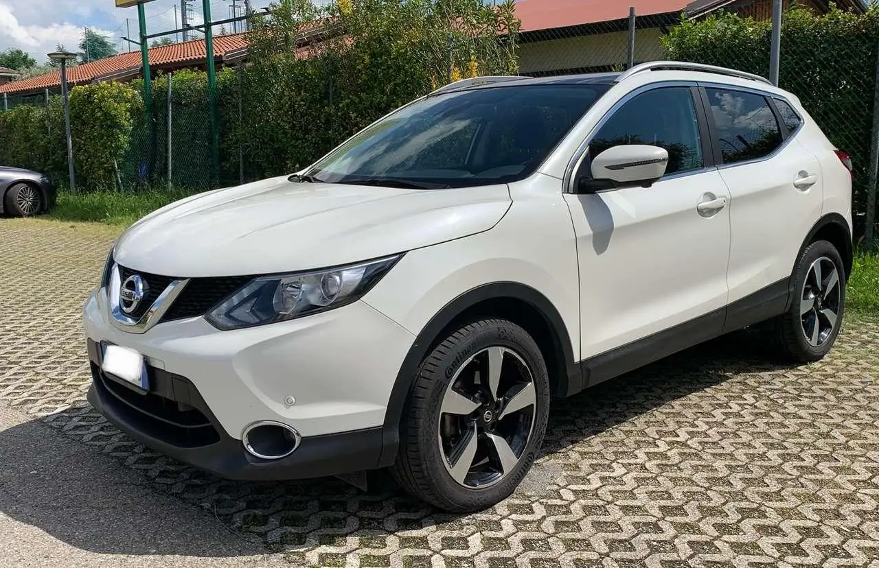 Photo 1 : Nissan Qashqai 2016 Diesel