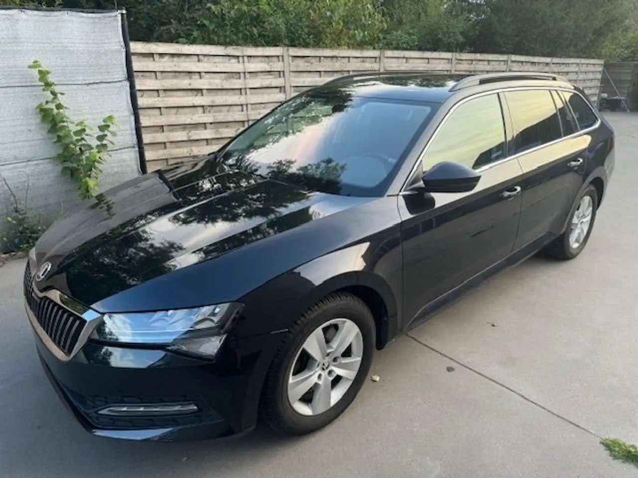 Photo 1 : Skoda Superb 2020 Petrol