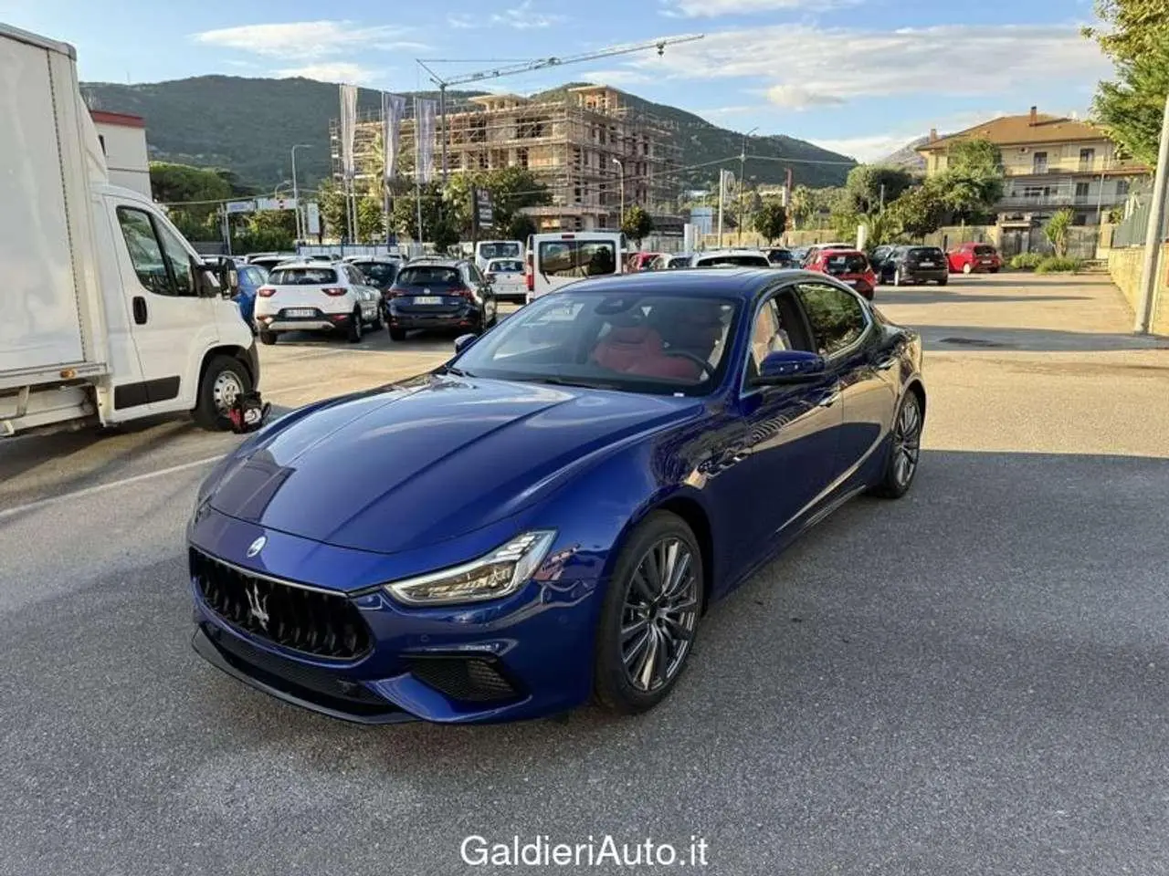 Photo 1 : Maserati Ghibli 2024 Essence