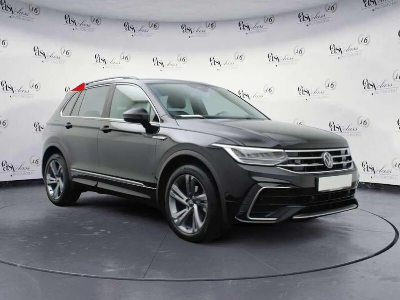 Photo 1 : Volkswagen Tiguan 2024 Petrol