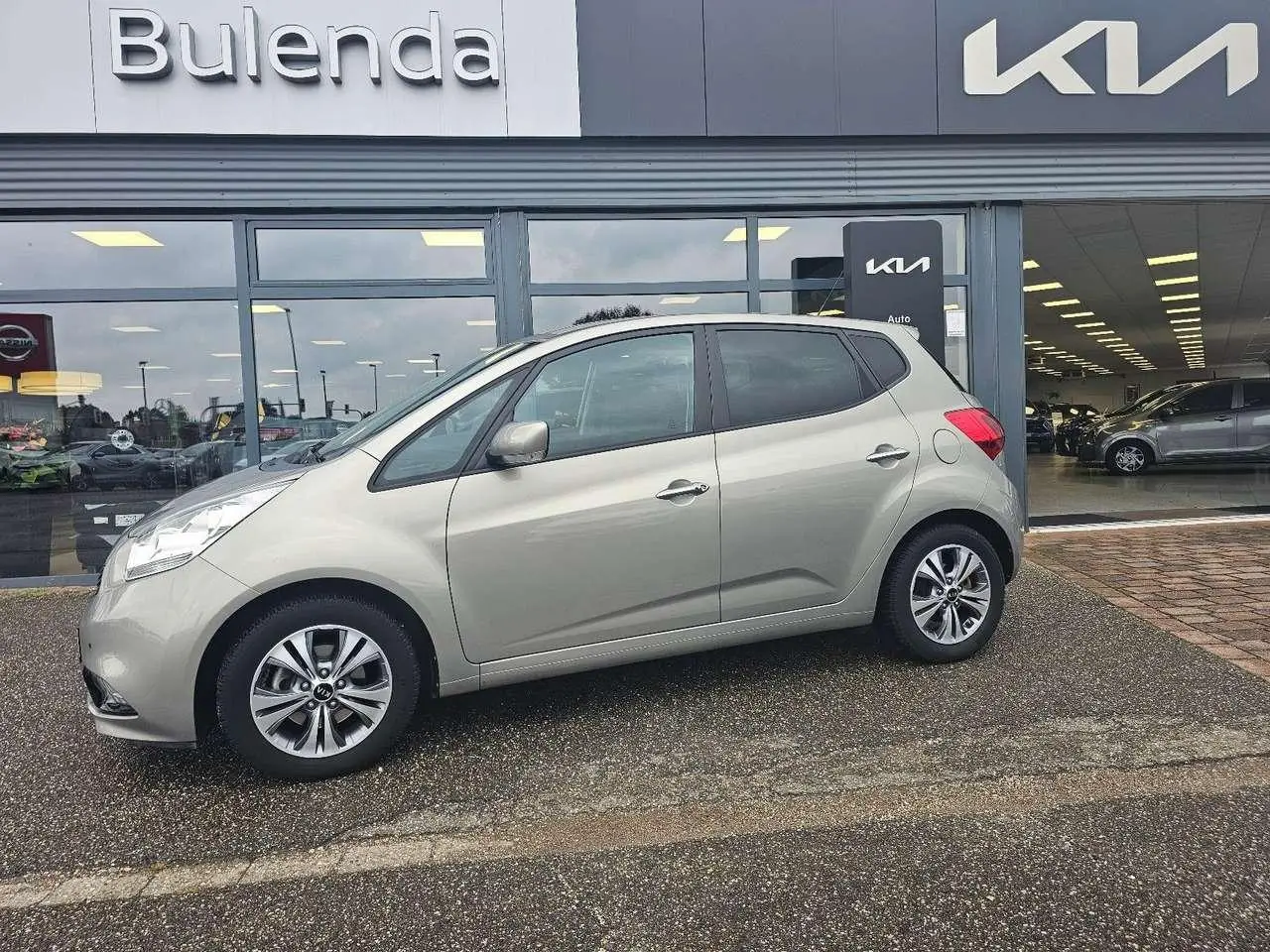 Photo 1 : Kia Venga 2017 Petrol