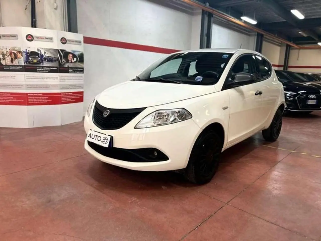 Photo 1 : Lancia Ypsilon 2020 Autres