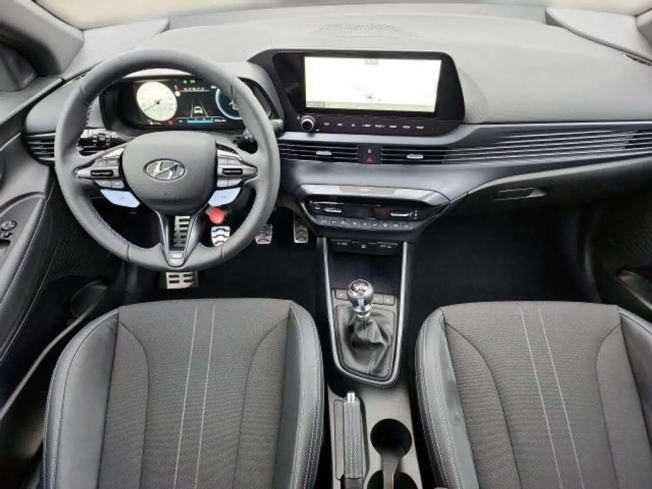 Photo 1 : Hyundai I20 2024 Petrol